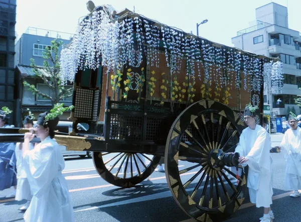 Aoi Matsuri beautiful decoration